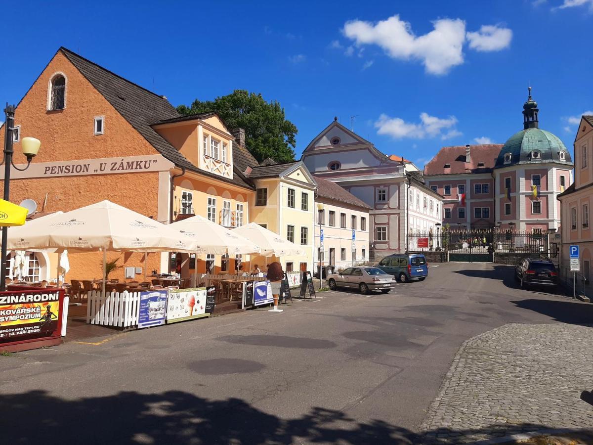 Penzion - Restaurant U Zamku Bečov nad Teplou 外观 照片